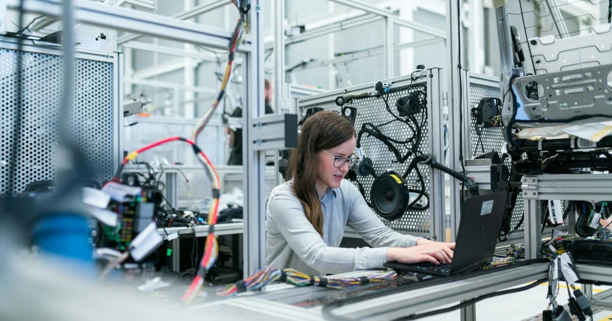 FingerMotion Inc. Expands Into Modular AI Edge Computing Infrastructure