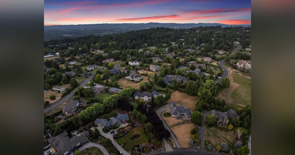 Beaverton Buyers: Cautious Market Offers Strategic Advantage Over Hotter Regions