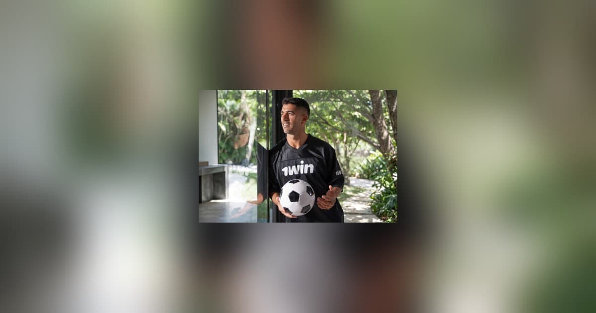 Luis Suarez Joins 1win as Official Football Expert for FIFA World Cup 2026