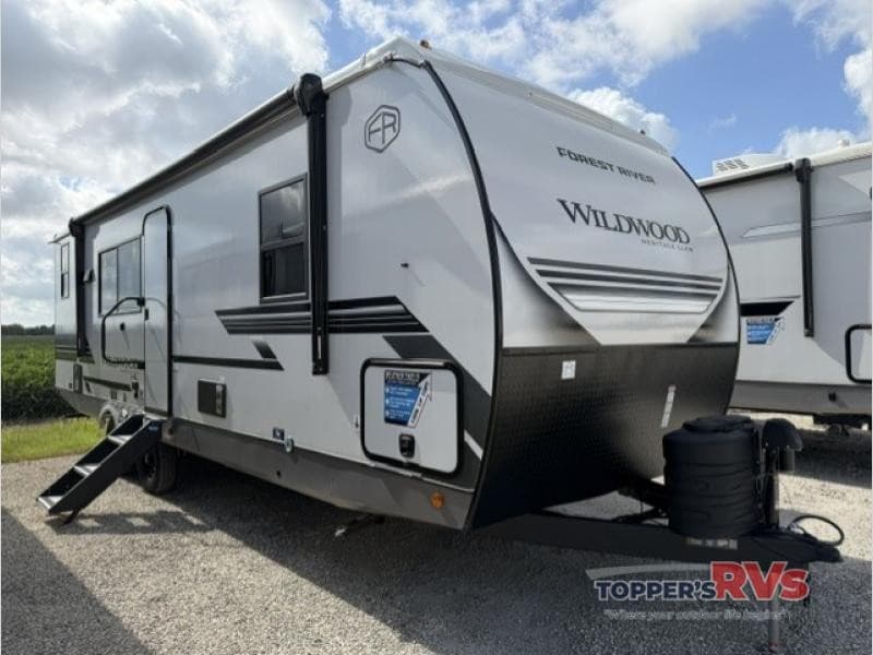 Topper's RVs Expands Heritage Glen Camper Inventory with New Lightweight Travel Trailers for Texas Customers