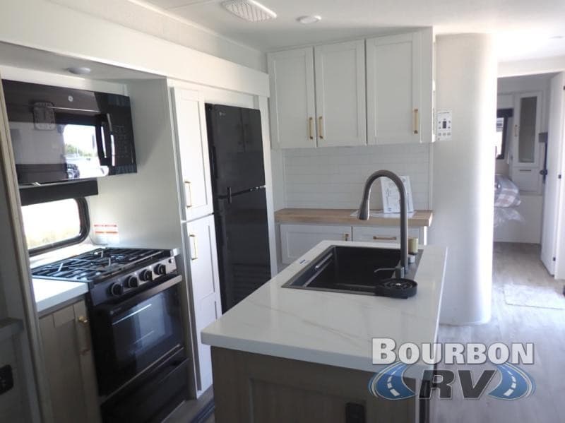 Bourbon RV Expands Inventory with Gulf Stream Ameri-Lite and Retro Trailers