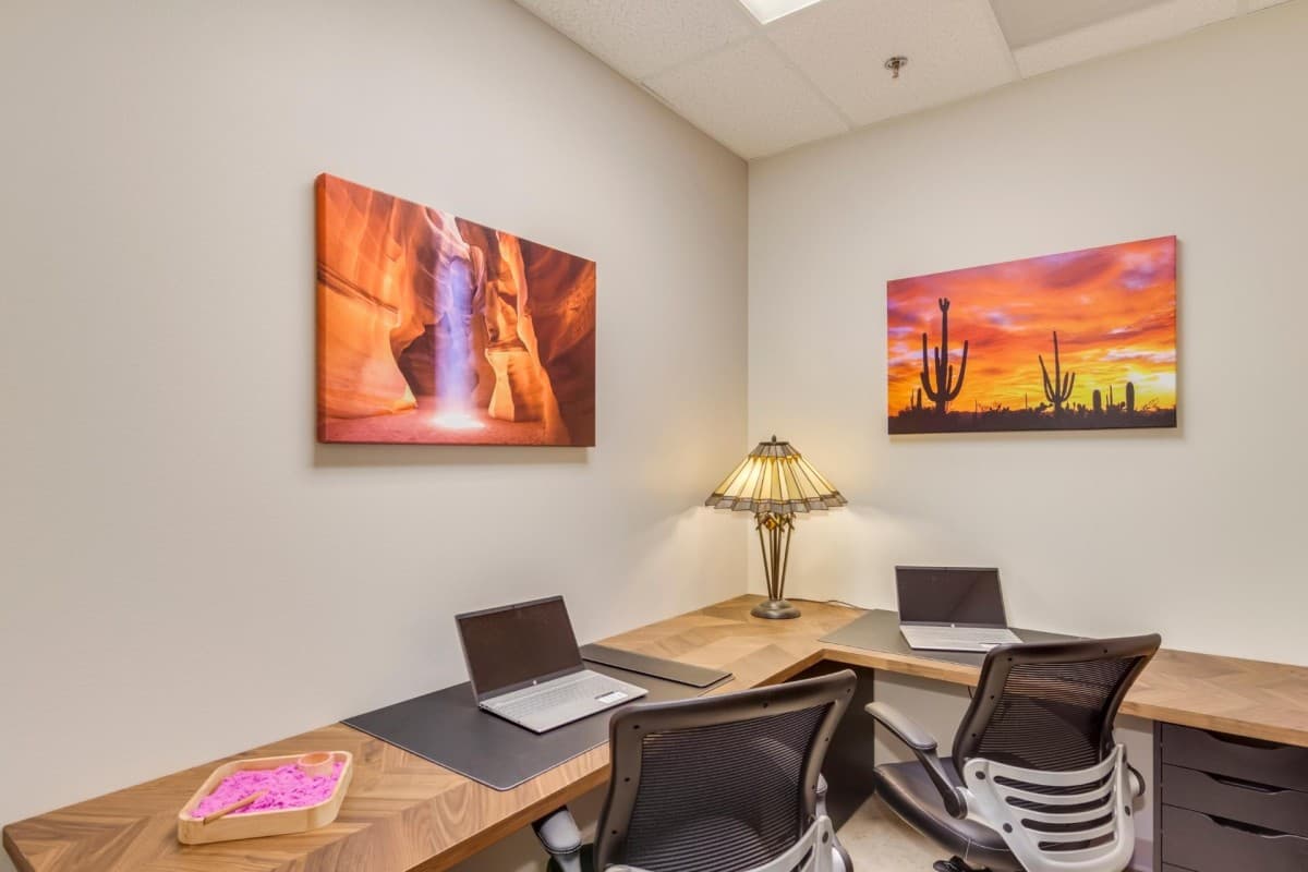 Arizona IOP Clarifies Intensive Outpatient Program Benefits with Neurofeedback and Holistic Care