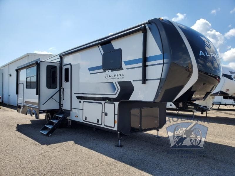 Holman RV Expands Inventory, Showcases Keystone Avalanche Models in Ohio