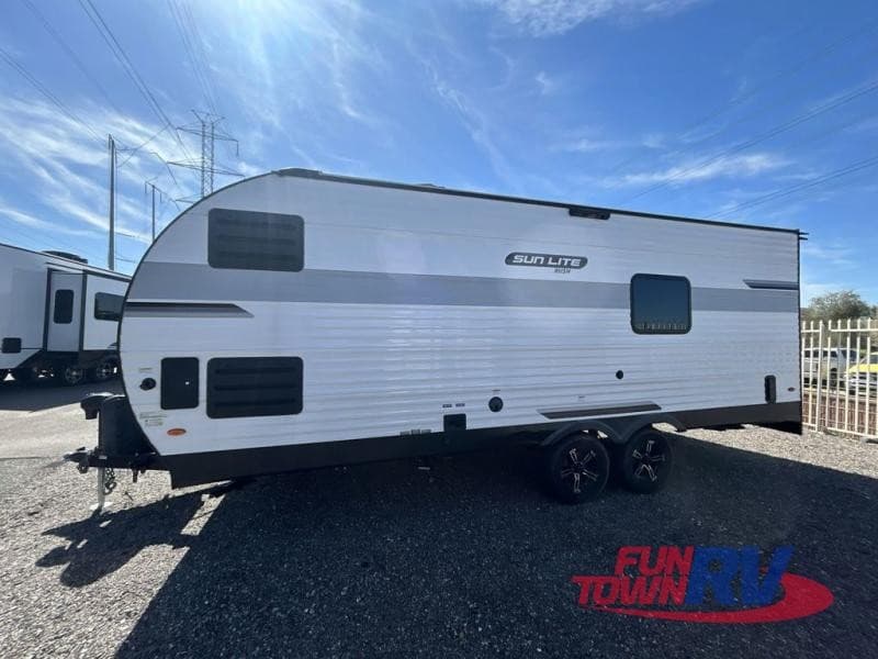 Larry's RV LLC Expands Toy Hauler and Camper Inventory in Michigan