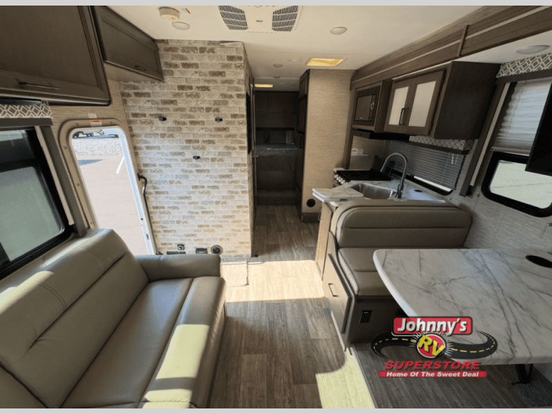 Johnny's RV Superstore Updates Inventory Amid Steady Alabama Market Activity
