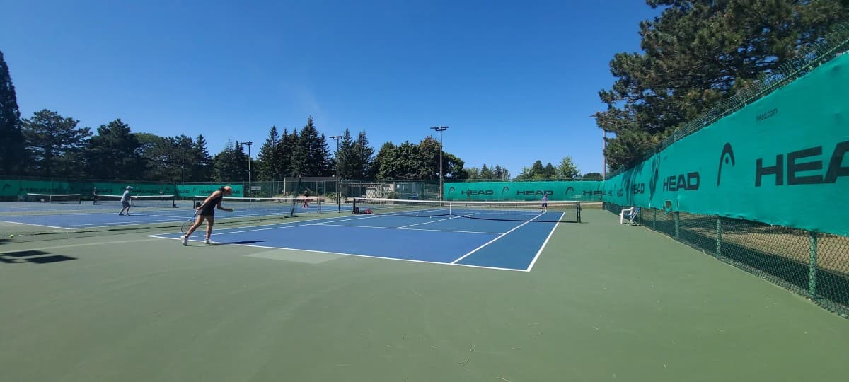 Hillcrest Tennis Camp Guide Highlights Advantages of Specialized Junior Tennis Over General Day Camps