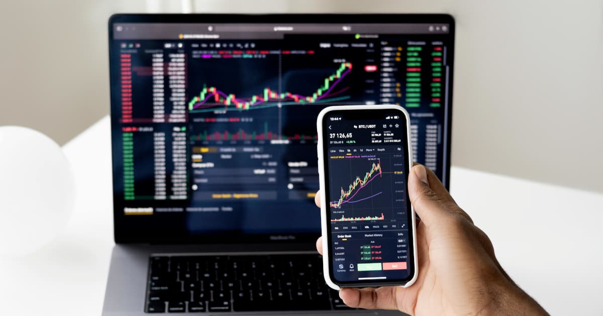Investor Focus on AI Bottleneck Stocks Drives Semiconductor Surge